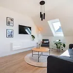 Moderne Kuestenbutze In Nordseenaehe Mildstedt