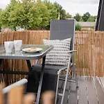 Moderne Kuestenbutze In Nordseenaehe 아파트
